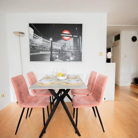 Bright And Spacious One Bedroom Apparment, Free Parking London Exterior foto
