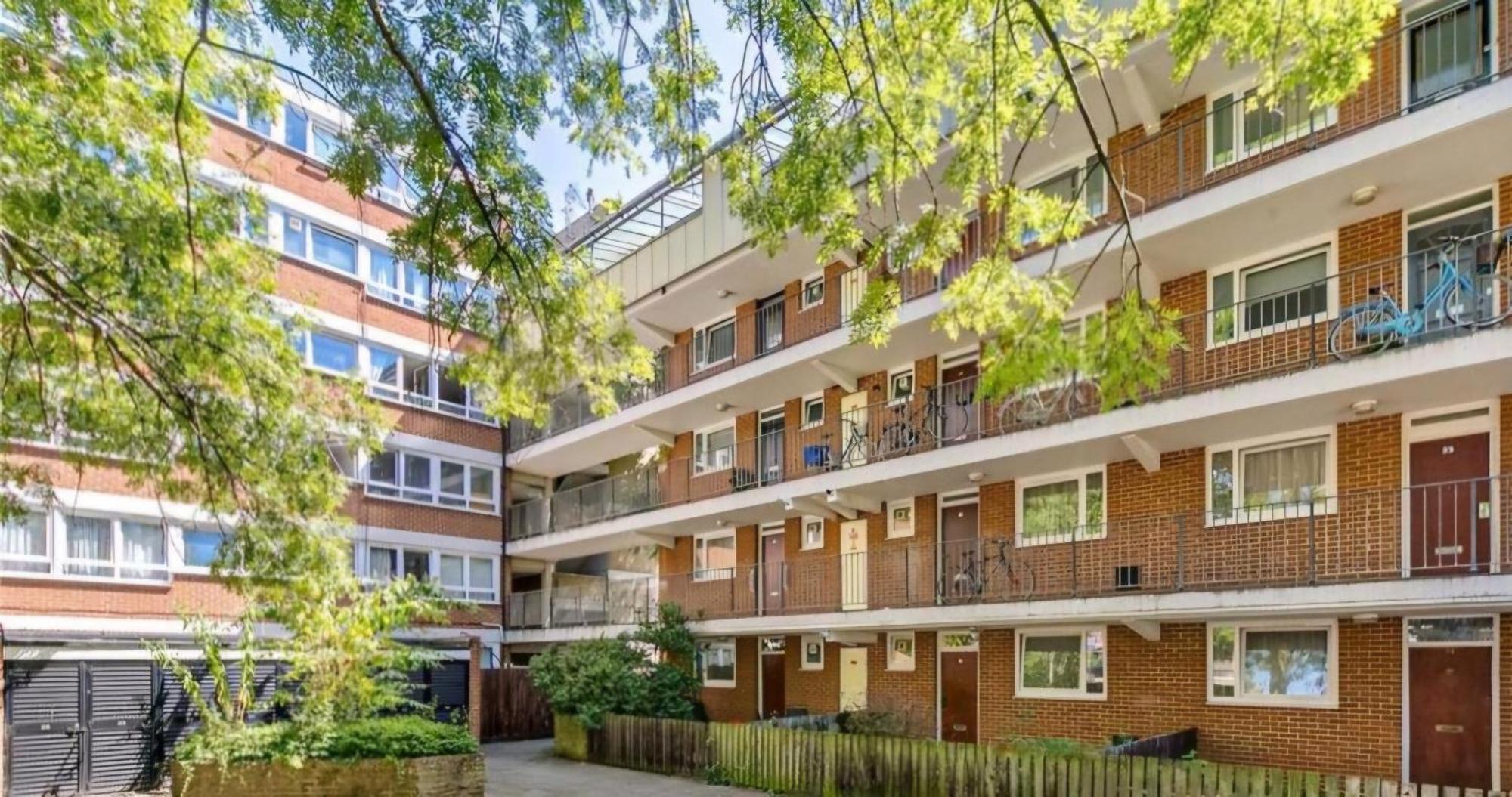 Bright And Spacious One Bedroom Apparment, Free Parking London Exterior foto